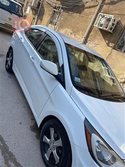 هیوندای ئەکسنت